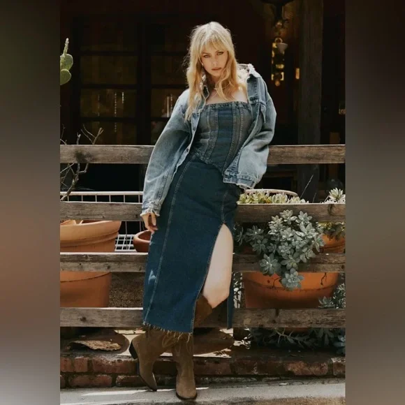 Zara TRF STRAPLESS DENIM MIDI DRESS. Navy Blue. Size XS. New with Tags. - Picture 3 of 10